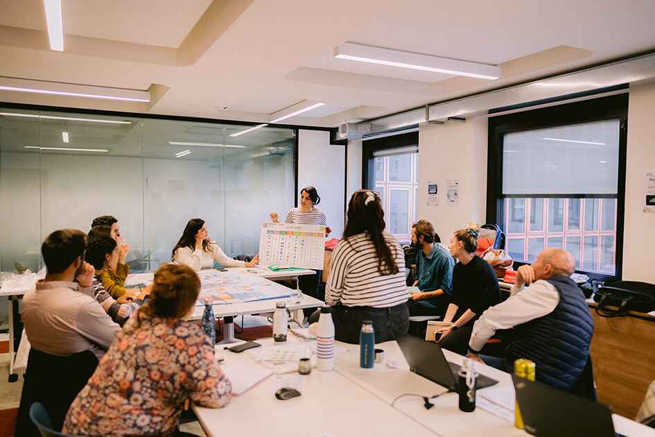 code climat est dans une salle à lyon à former des animateurs de l'écosystème